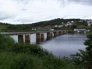 Long bridge into Portomarin