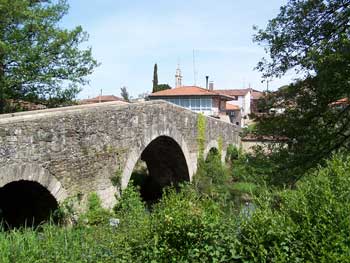 Bridge into Furelos